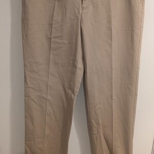 Nautica Men's Khaki 33x32 Chinos New With Tags